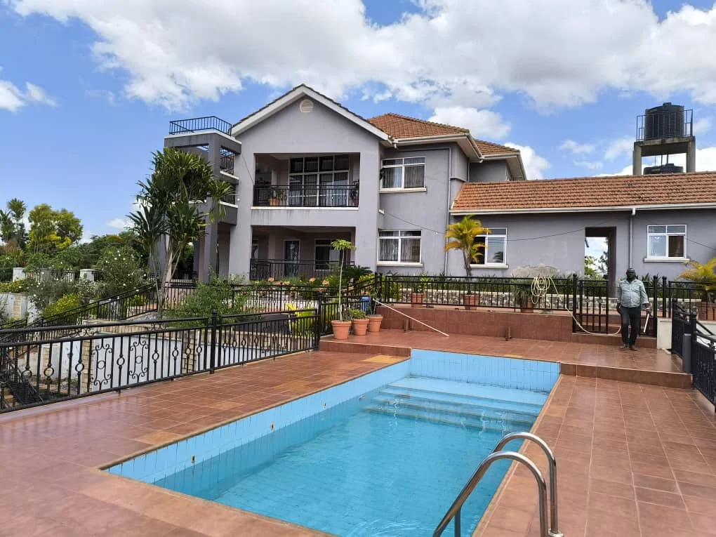 🏠 LAND & HOUSES for sale and Rent · photo 2